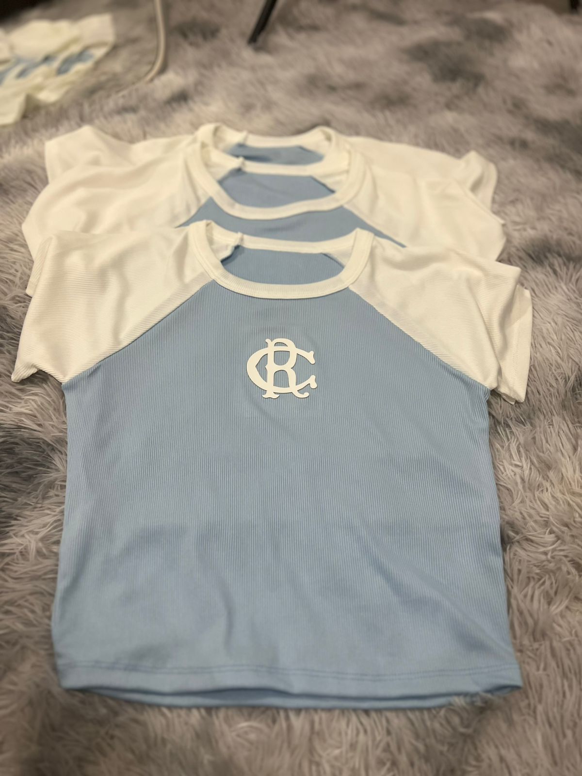 NTDC-0104 (1) Remera Duo 3D Linea CIELO - Imagen 1